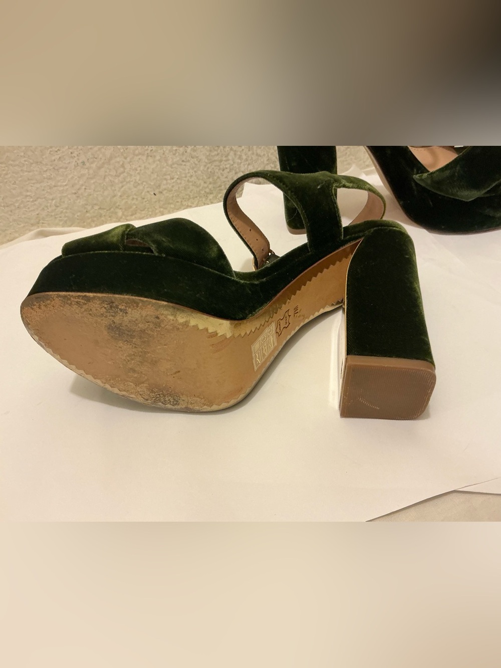 Tory Burch Loretta Velvet Platform Sandals 7 M - Picture 12 of 14